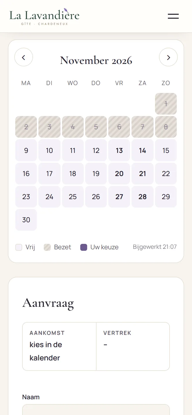 Mobiele kalender van La Lavandière voor november 2026 met bezette en vrije dagen